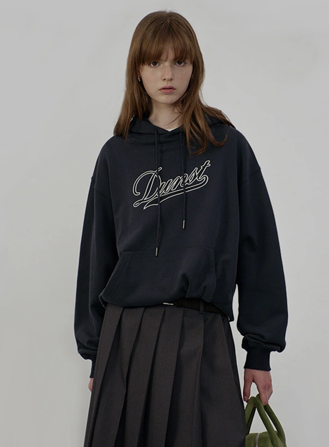 지금 필요한
스웨트 셔츠 · 후드 모음