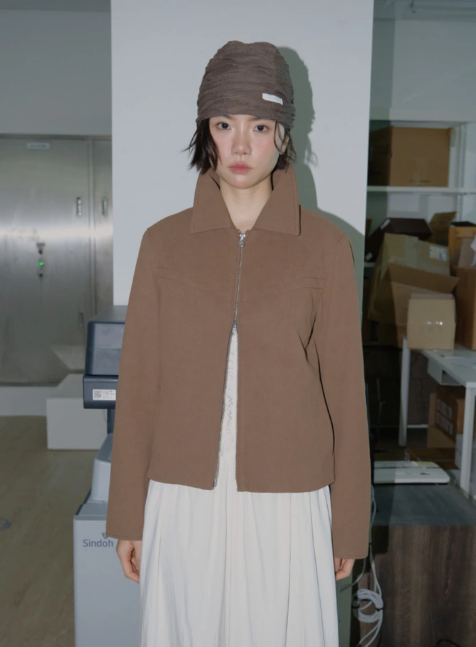 주리 PICK
인사일런스 우먼