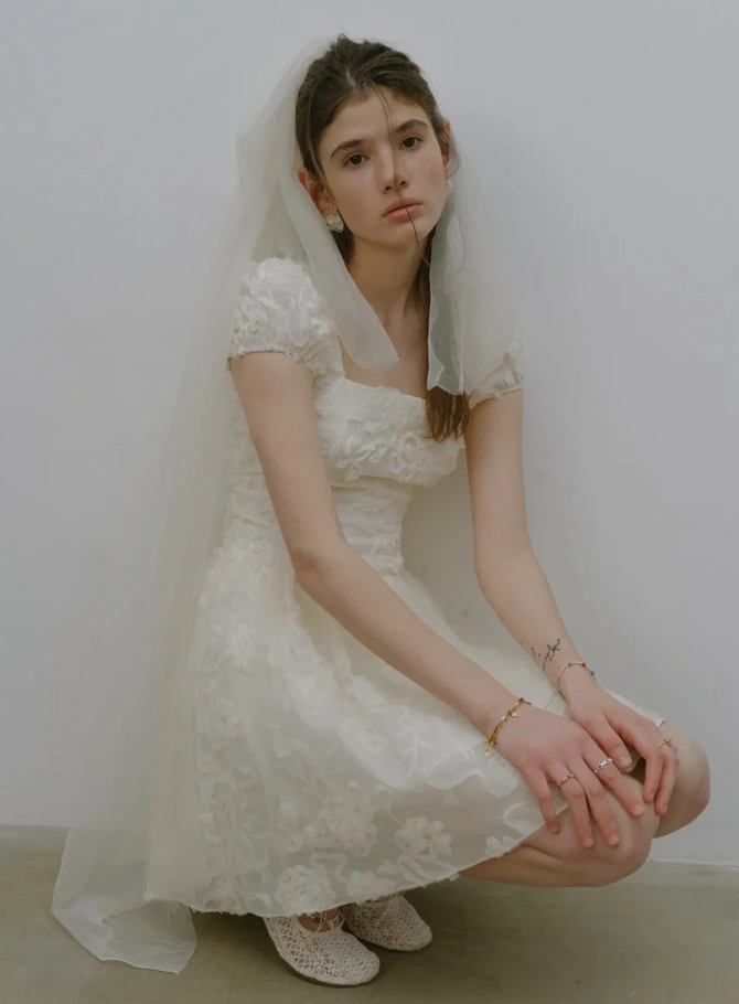 신스덴
26SPRING 단독