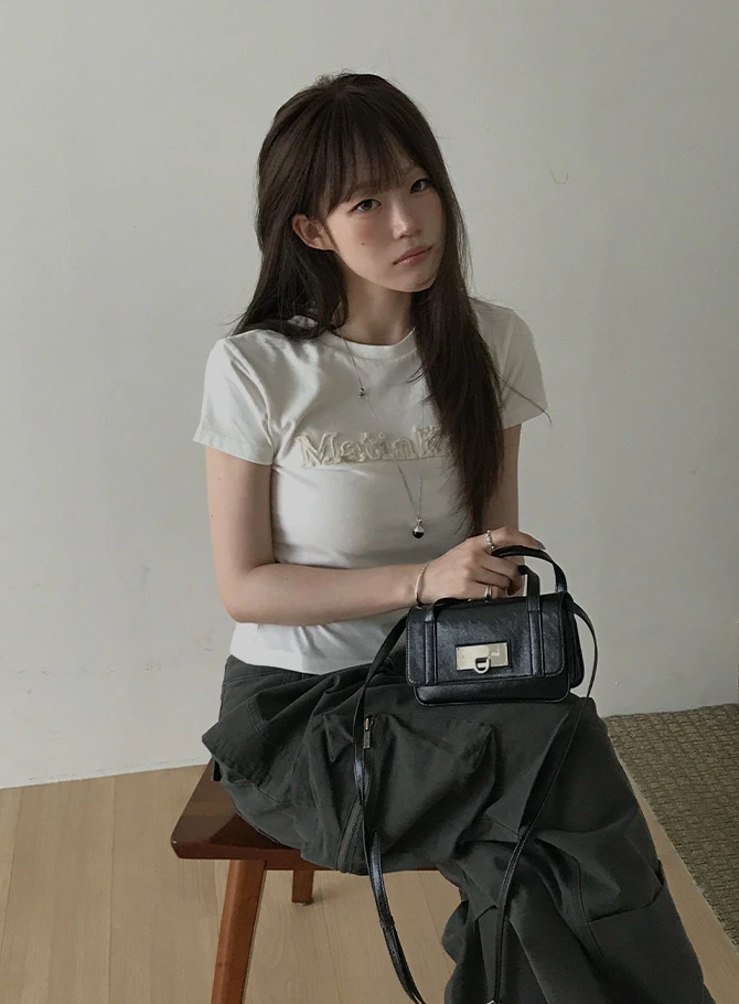 마뗑킴
신상 룩 공개