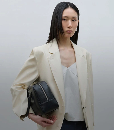 위클리키워드 출근룩_03/30