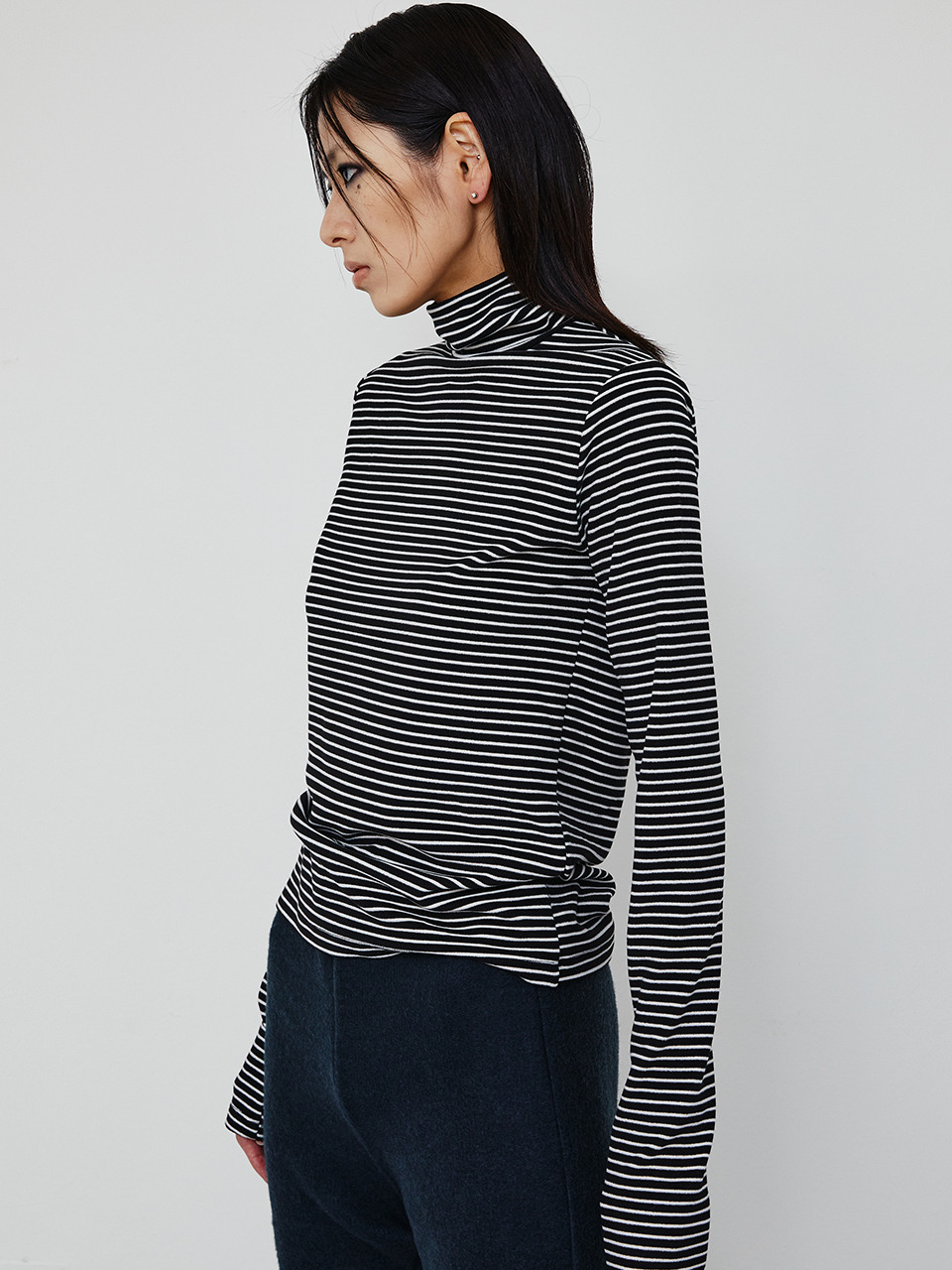 Stripe pola t-shirt_black :상세정보 - HAGO(하고)