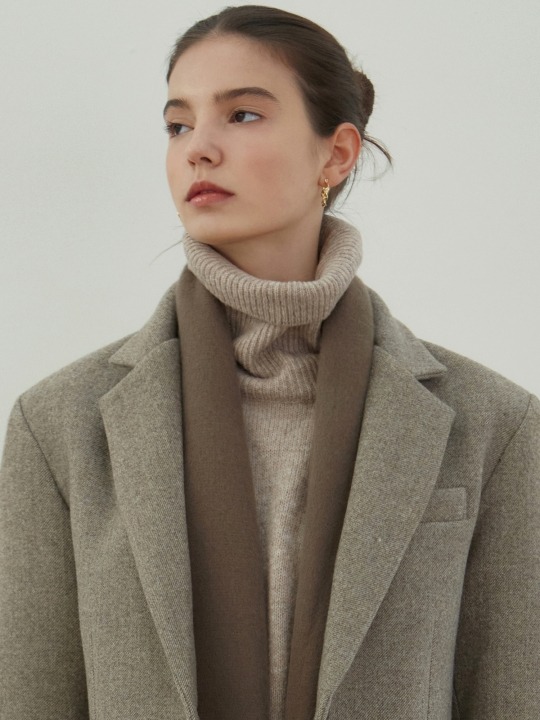 PREMIUM TOUCH MUFFLER_COCOA 하고