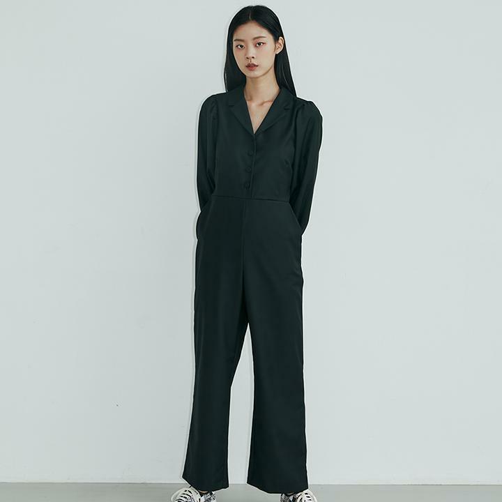 TAILORED COLLAR WIDE JUMPSUIT BASIC BLACK 하고