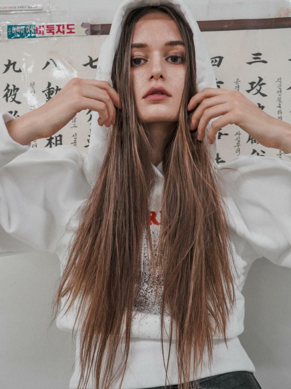 Hoodies Edge Cutting Sweatshirt - 하고(HAGO)