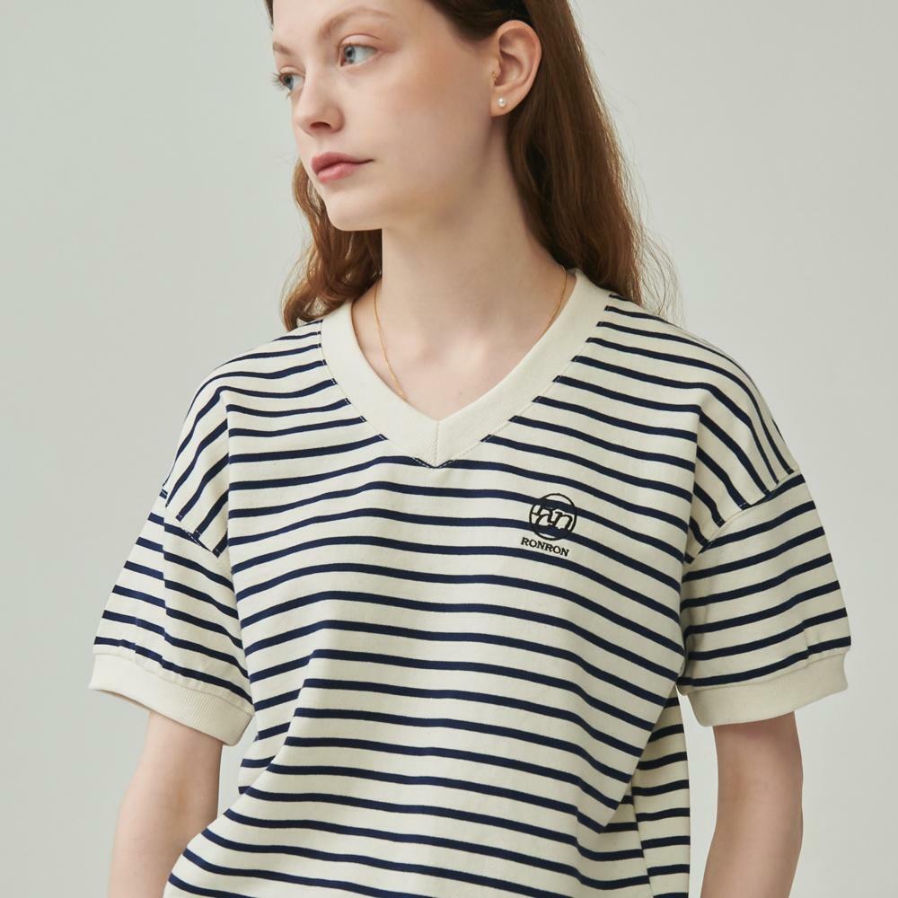 V NECK HALF SWEATSHIRT NAVY STRIPE 하고