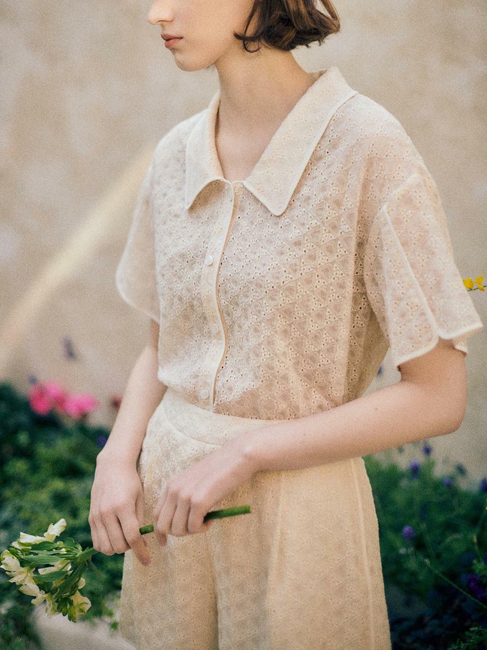 Embroidery Lace Blouse SW2MB6229A 하고