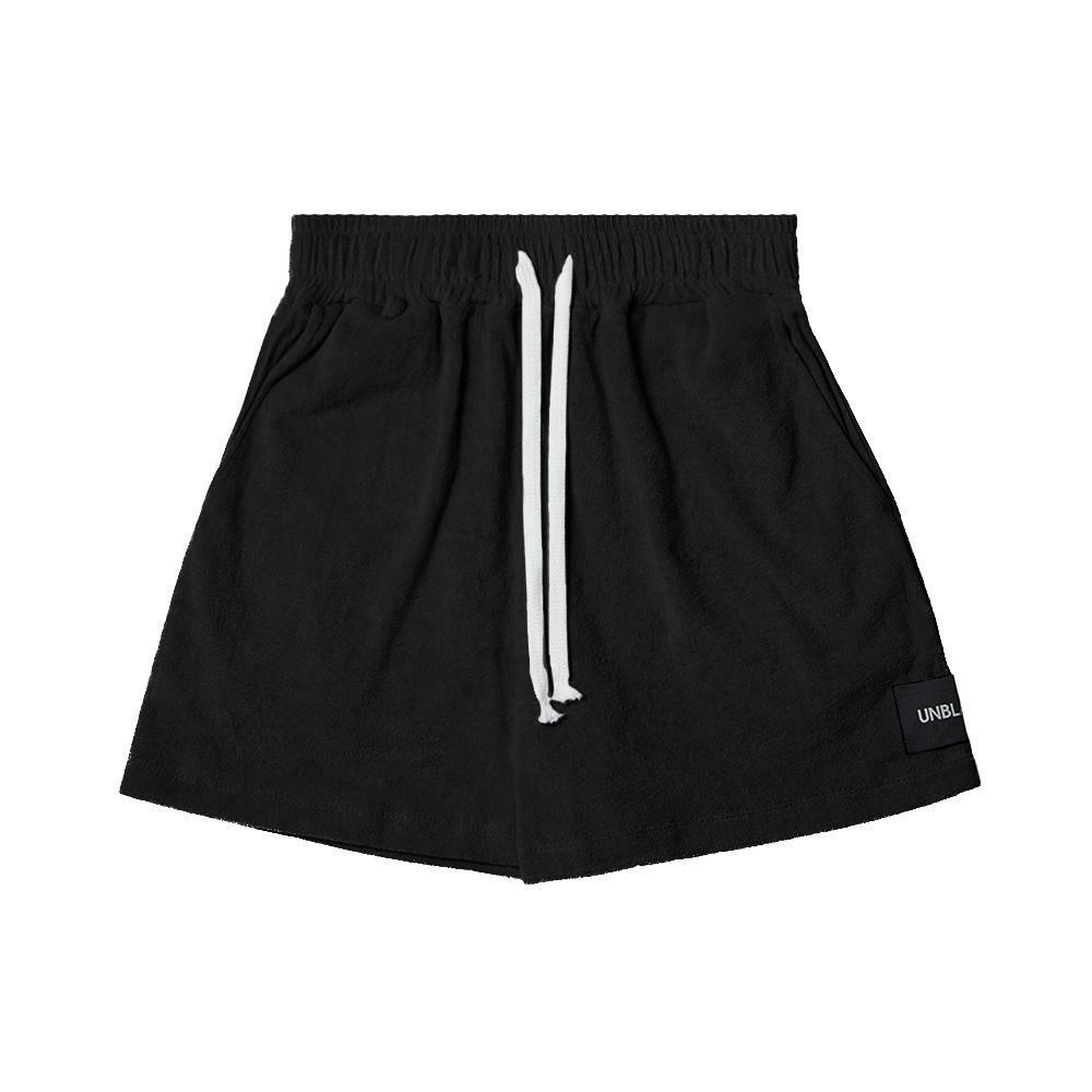 WOMANS LABELED BLACK HALF PANTS 하고