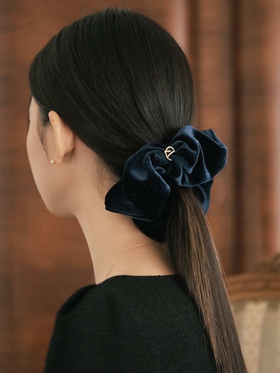 Velvet Logo Scrunchie - 하고 Velvet Logo Scrunchie