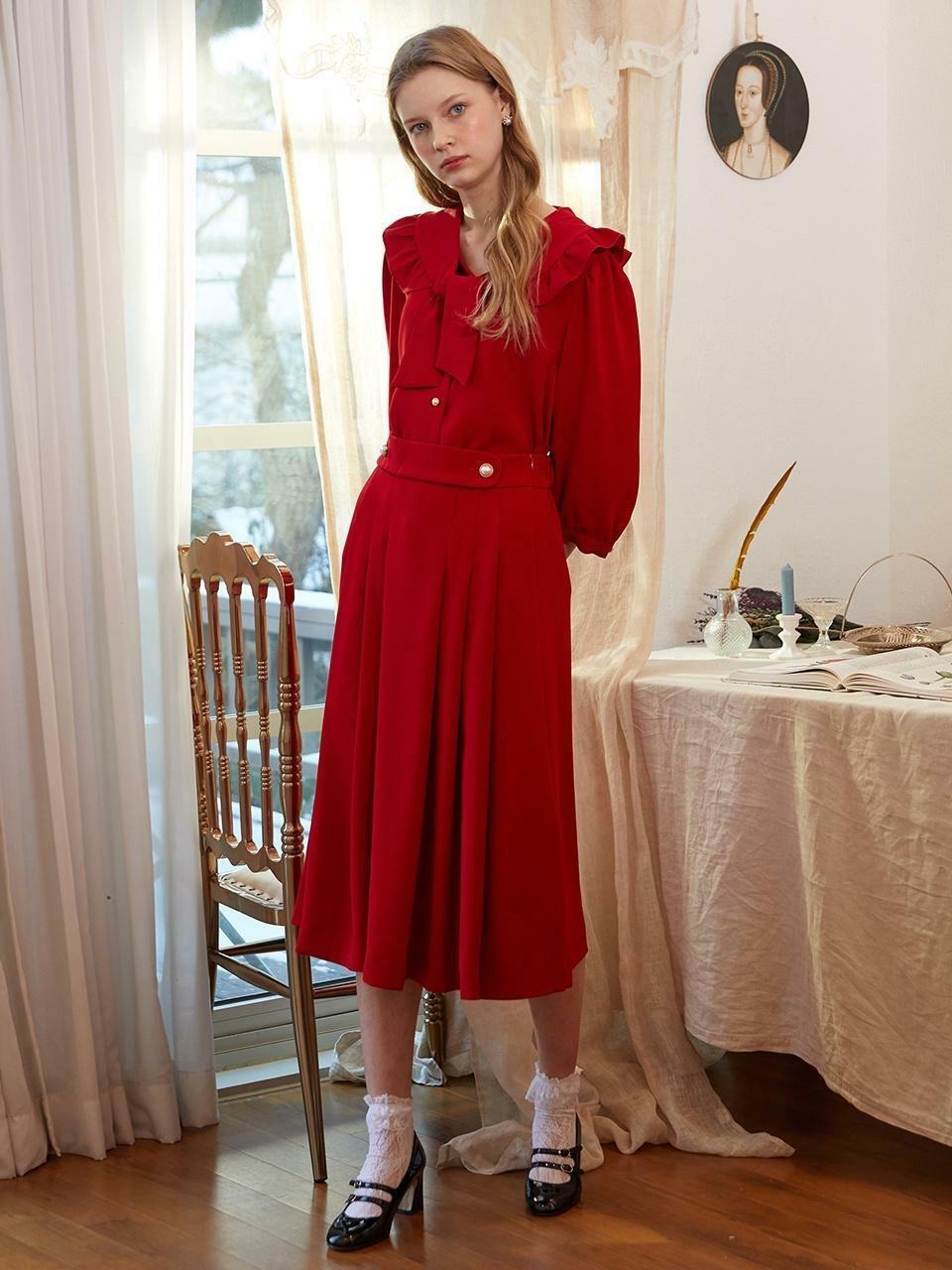 RED FLARE SKIRT 하고