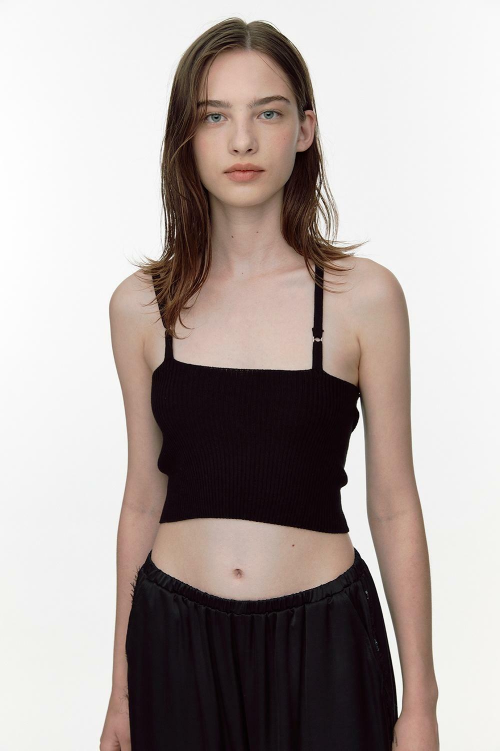 RING STRAP KNIT TOP [BLACK] 하고