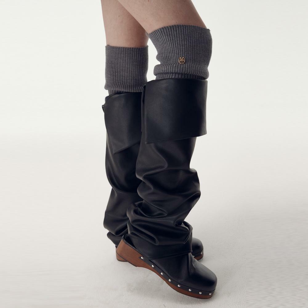 [23FW]Faux Leather Leg Warmer, Black 하고