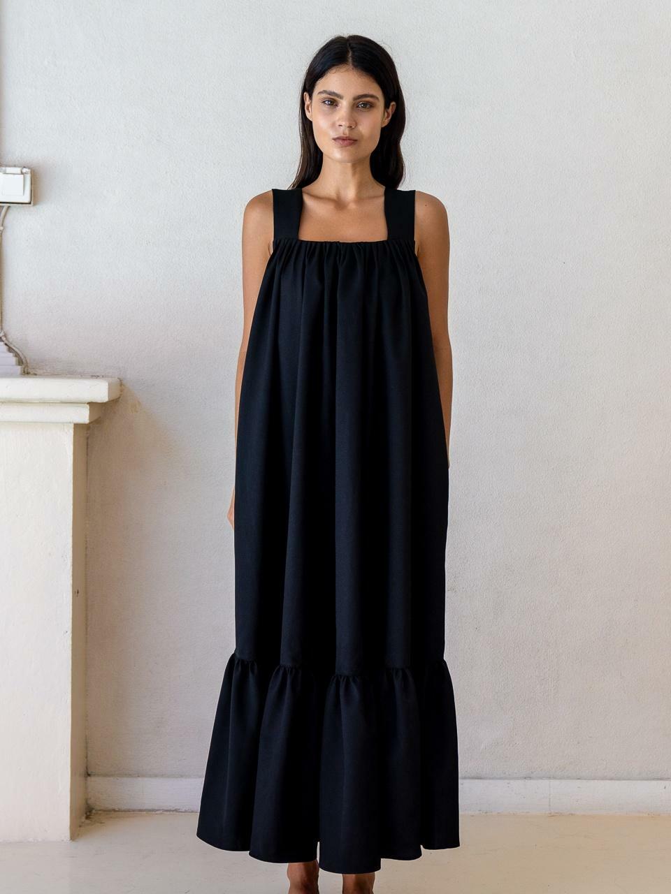 Daphne Black Tie-back Maxi Dress - 하고 Daphne Black Tie-back Maxi Dress