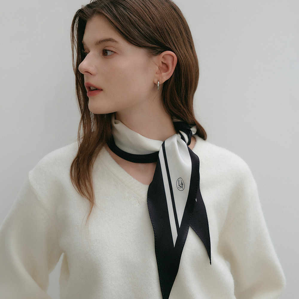 Elisa Scarf