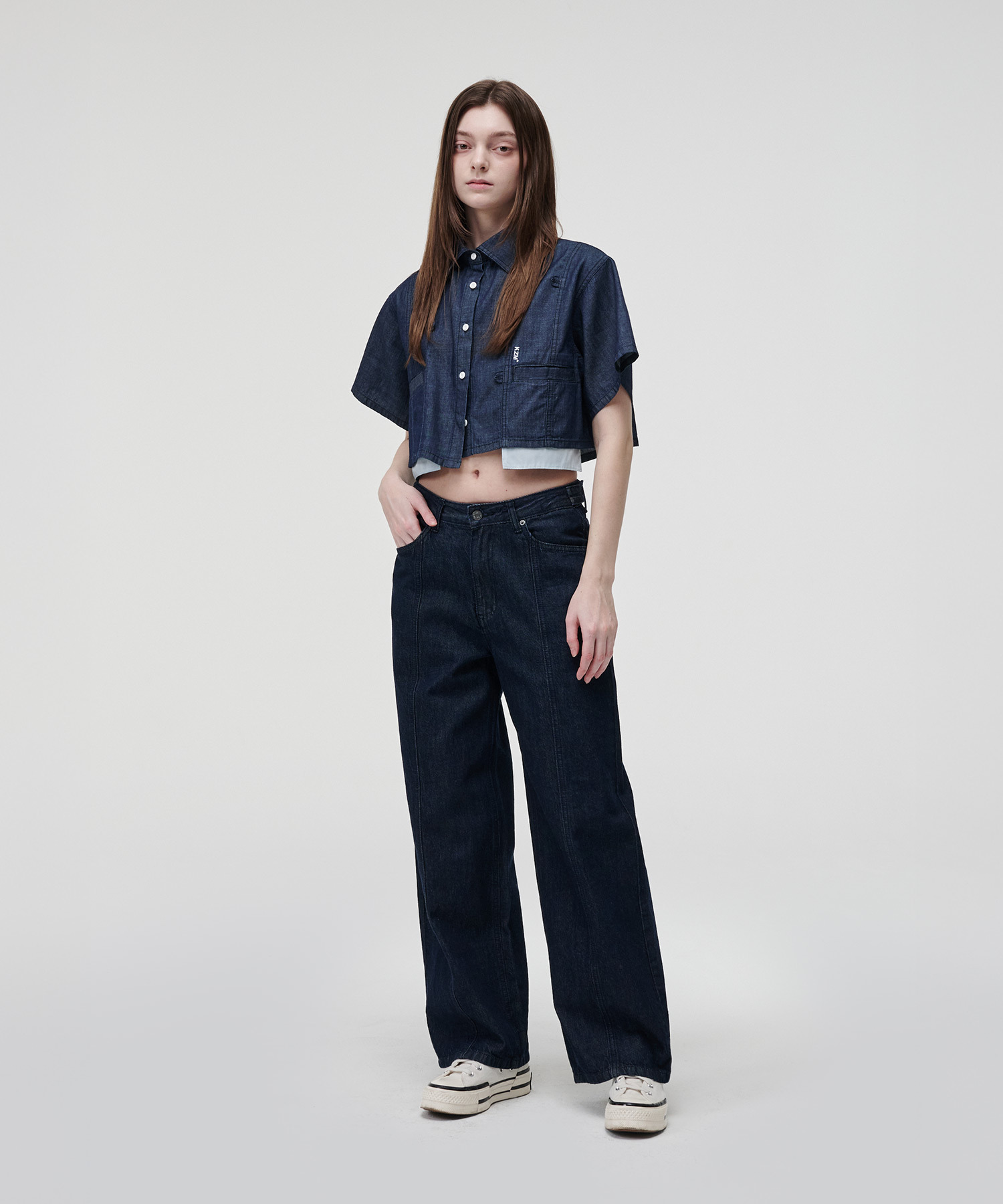 [메인스토리] 크루 스웨셔츠 팬텀 AW25MS256