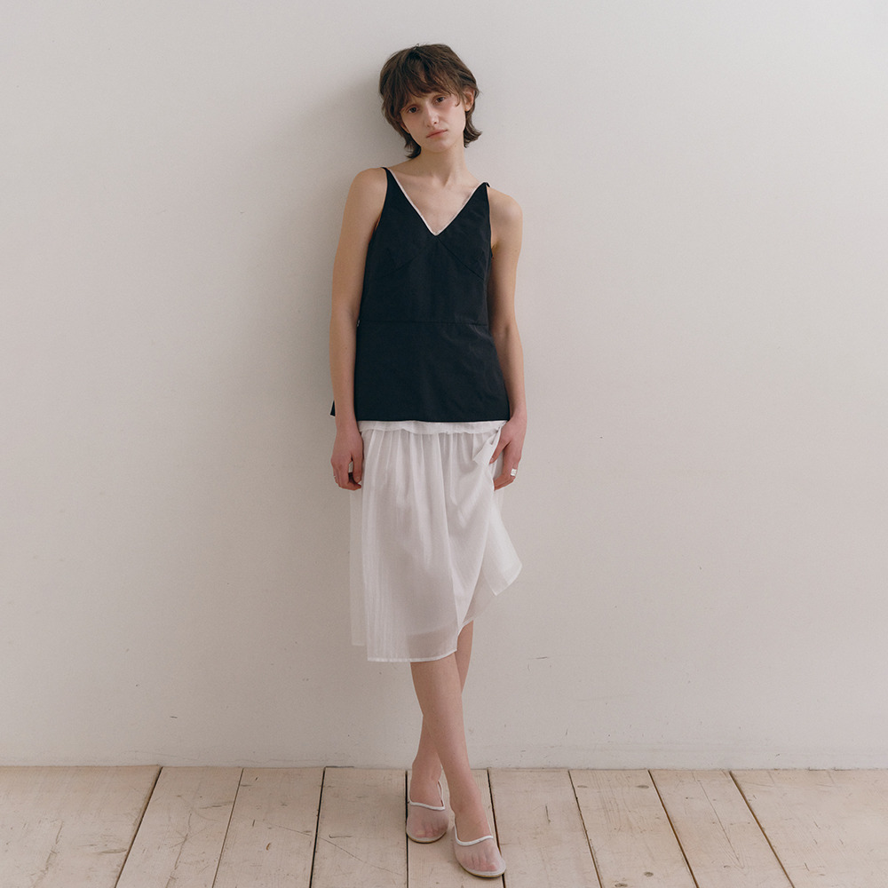 [25%쿠폰]SILKY PINTUCK SKIRT [WHITE] - HAGO(하고)
