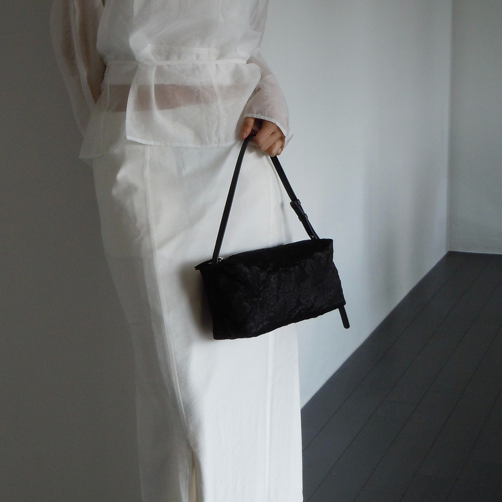 Compact Shoulder Bag [Jacquard Black] - HAGO(하고)
